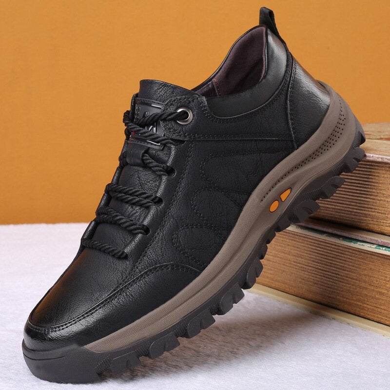 Artanner Men's Casual Hand Stitching Leather Big Size Shoes