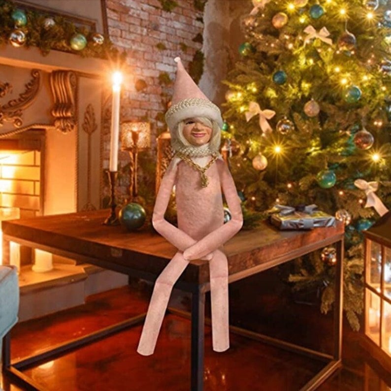 Christmas Gift Snoop On A Stoop Christmas Elf Doll