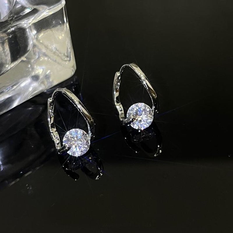 Diamond Round Stud Earrings – The Best Gifts For Your Loved Ones