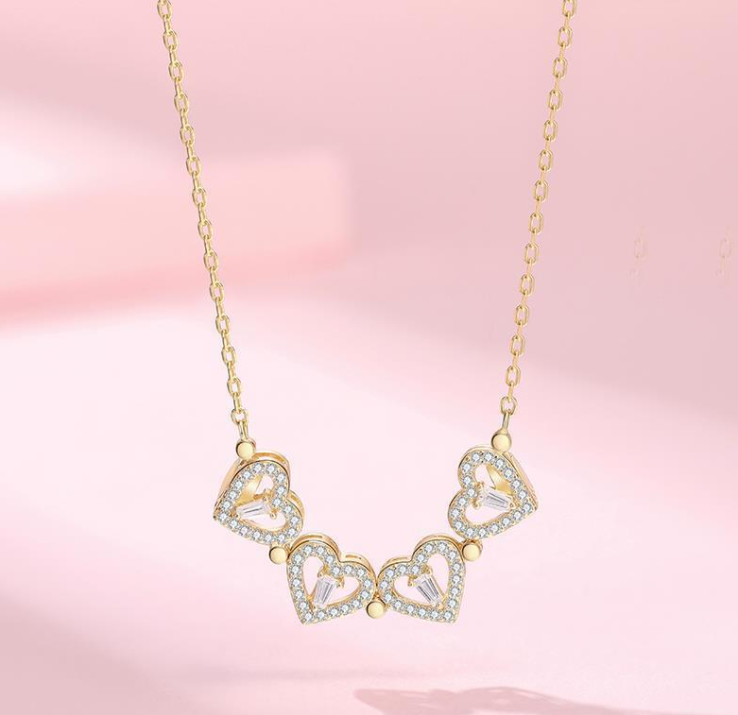 Four Leaf Heart Shape Necklace