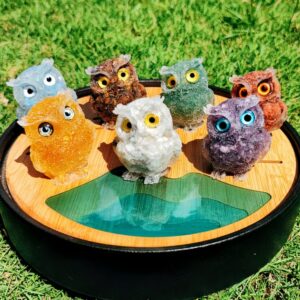 NATURAL CRYSTAL GEMSTONE OWL