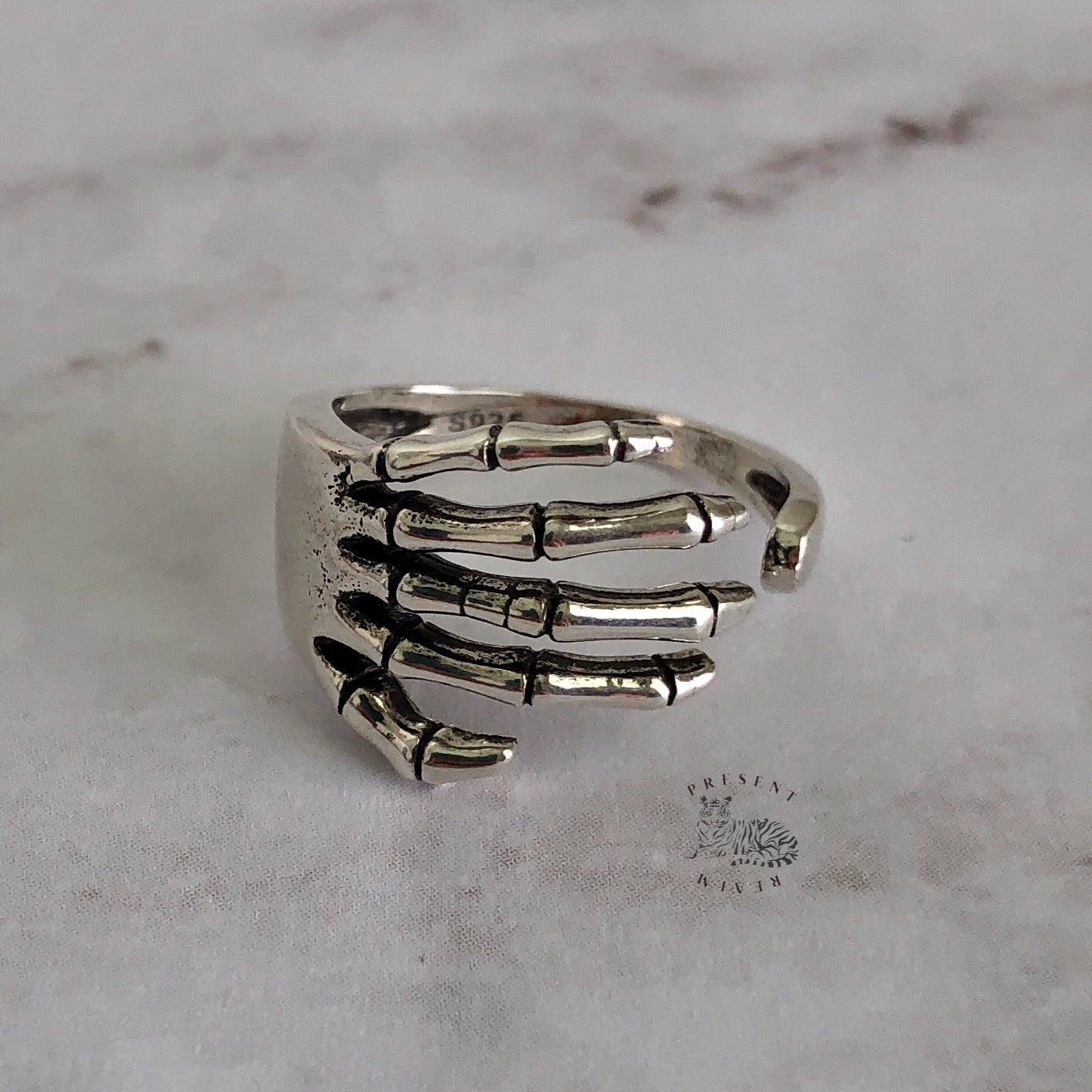 Present Realm Adjustable Rings