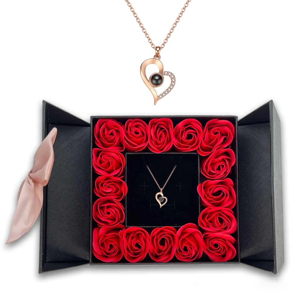 Roses Bloom Necklace