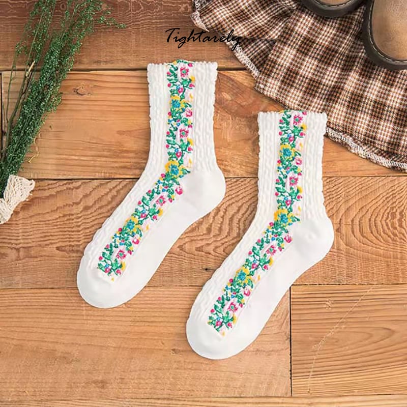 Vintage Embroidered Floral Women Socks - New Year Sale