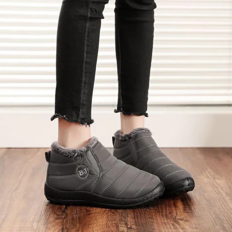 Women Premium Warm & Comfy Snow Boots