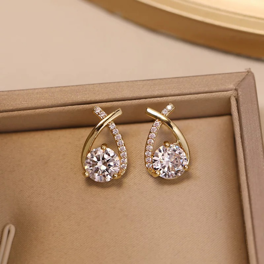 Last Day 50% OFF - Diamond Round Stud Earrings