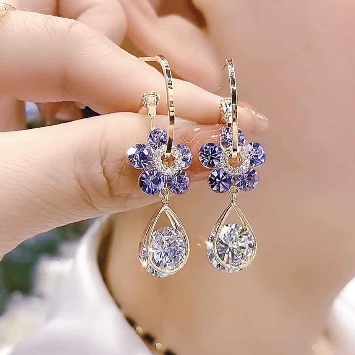 Last Day 50% OFF - Fashion Flower Crystal Earrings