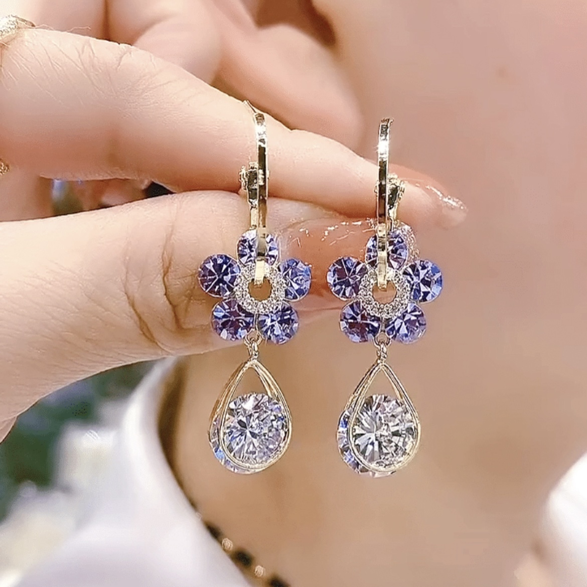 Last Day 50% OFF - Fashion Flower Crystal Earrings