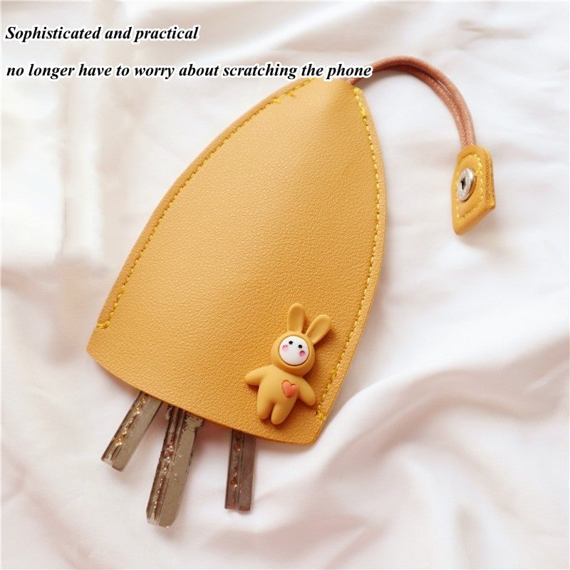 Last Day 70% Off - Creative pull-out cute large-capacity car key case