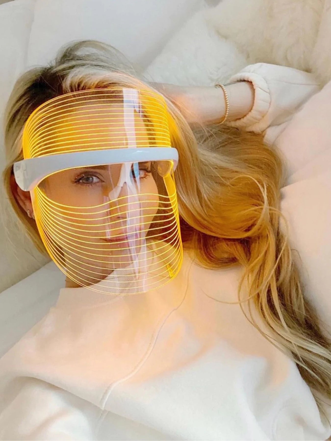 Nusculpt LED Light Therapy Shield