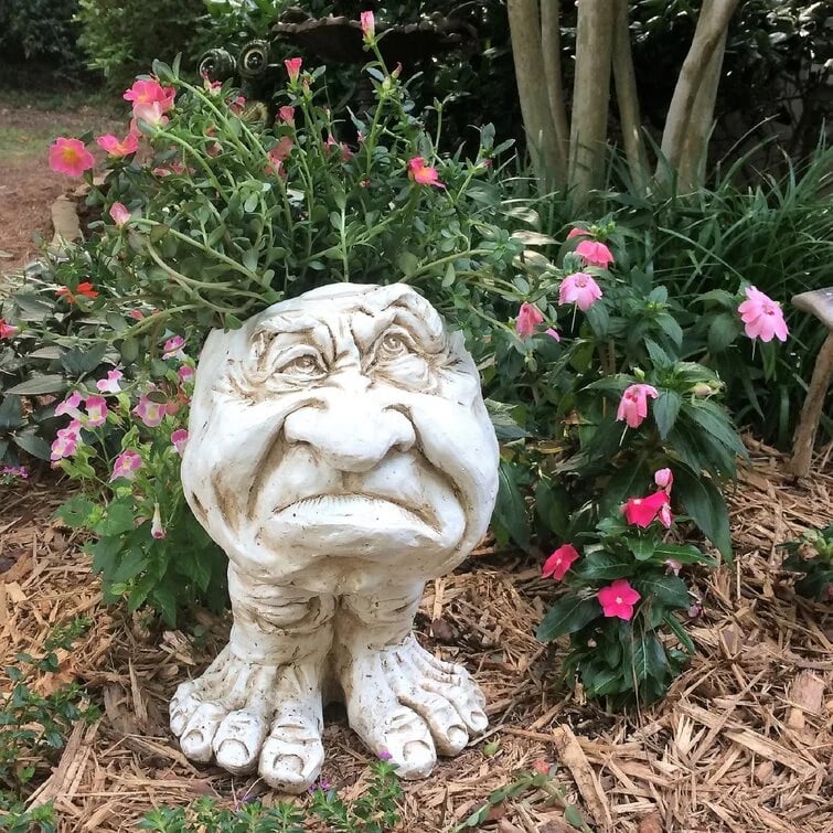 Mugglys Face Statue Planter - Happy New Year 49% OFF