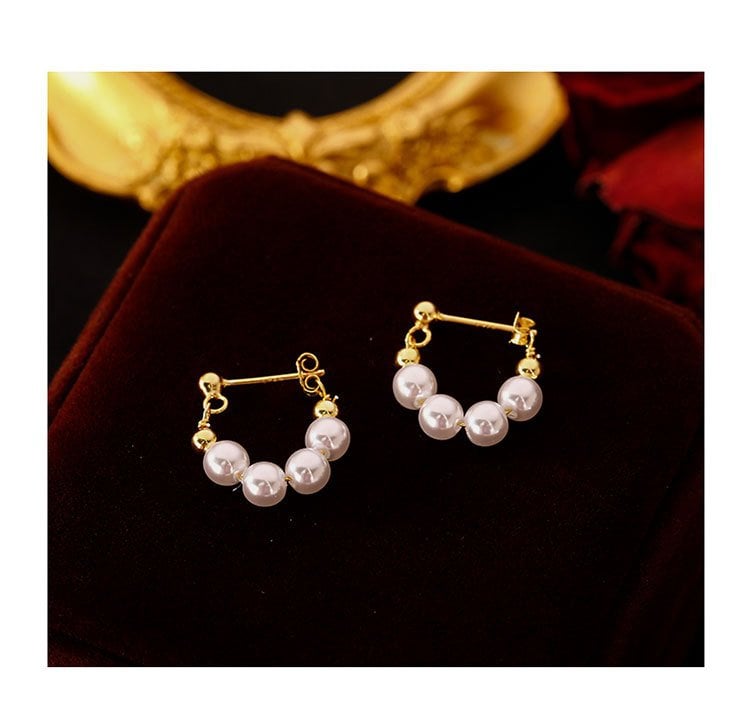 Elegant Pearl Earrings