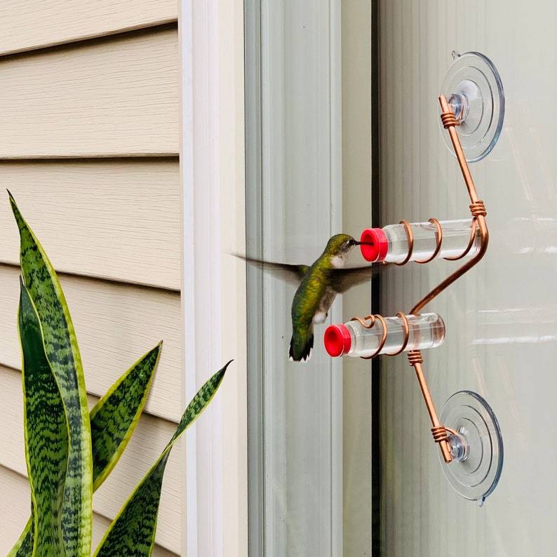 Last Day 70% OFF-Geometric Window Hummingbird Feeder