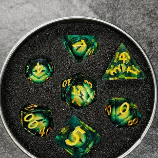 Last Day Promotion - Lifelike Green Dragon Eye Dice Set