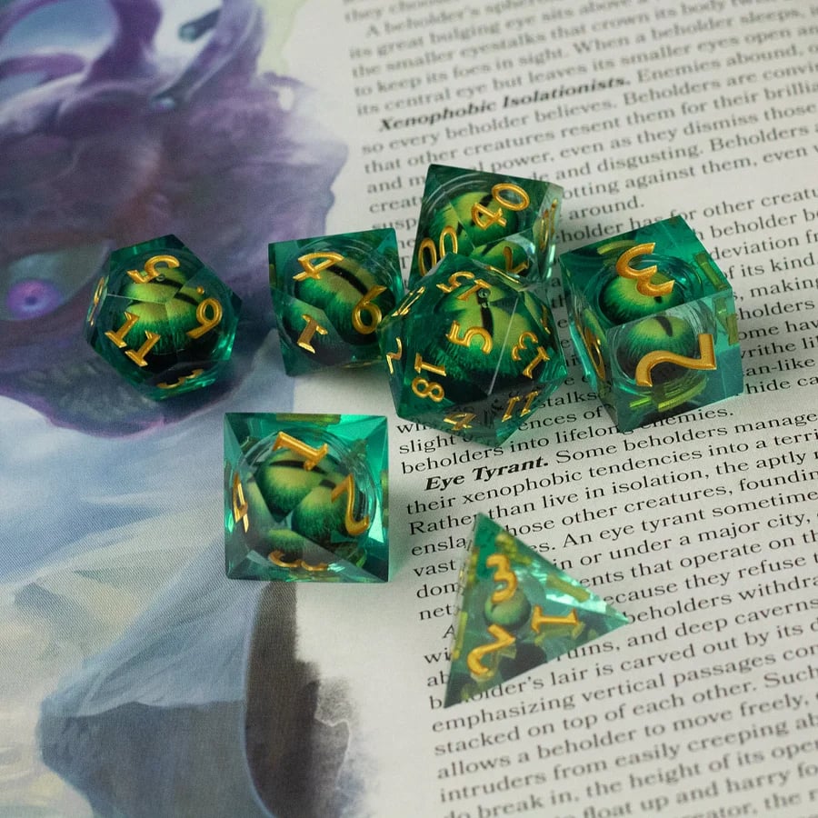 Lifelike Green Dragon Eye Dice