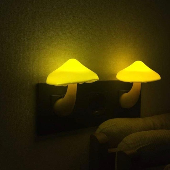 MUSHROOM WALL LIGHT