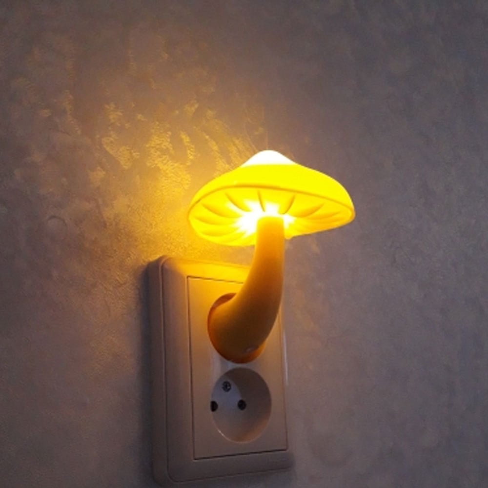 MUSHROOM WALL LIGHT