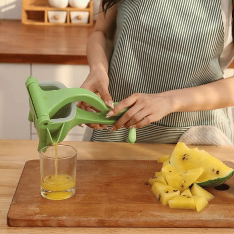 (SUMMER HOT SALE-48% OFF) Manual Juice Squeezer