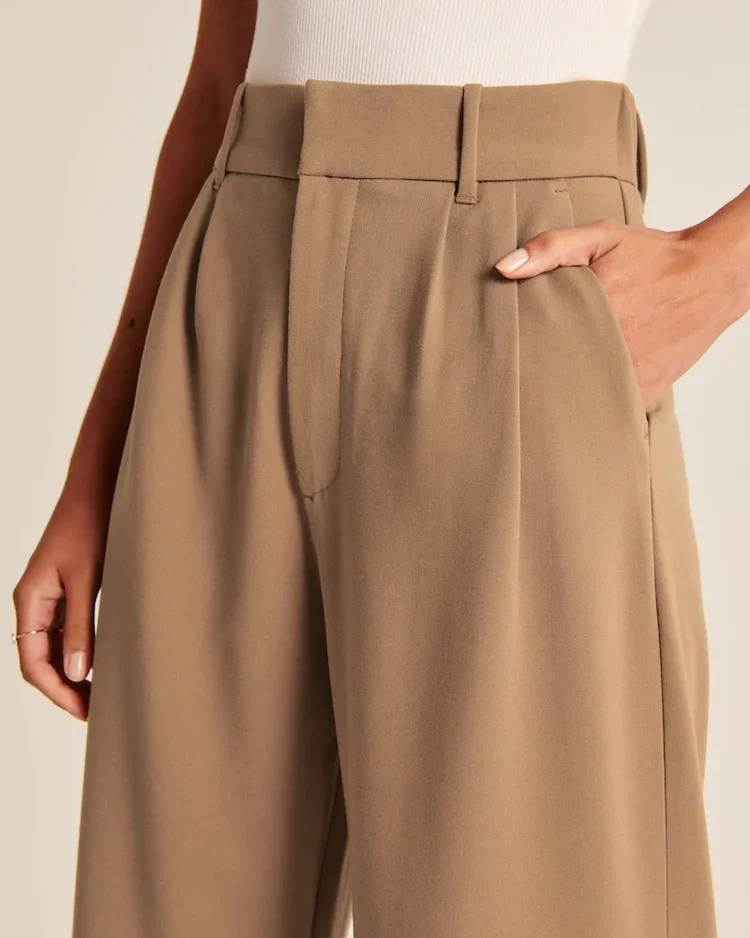 The Effortless Tailored Wide Leg Pants