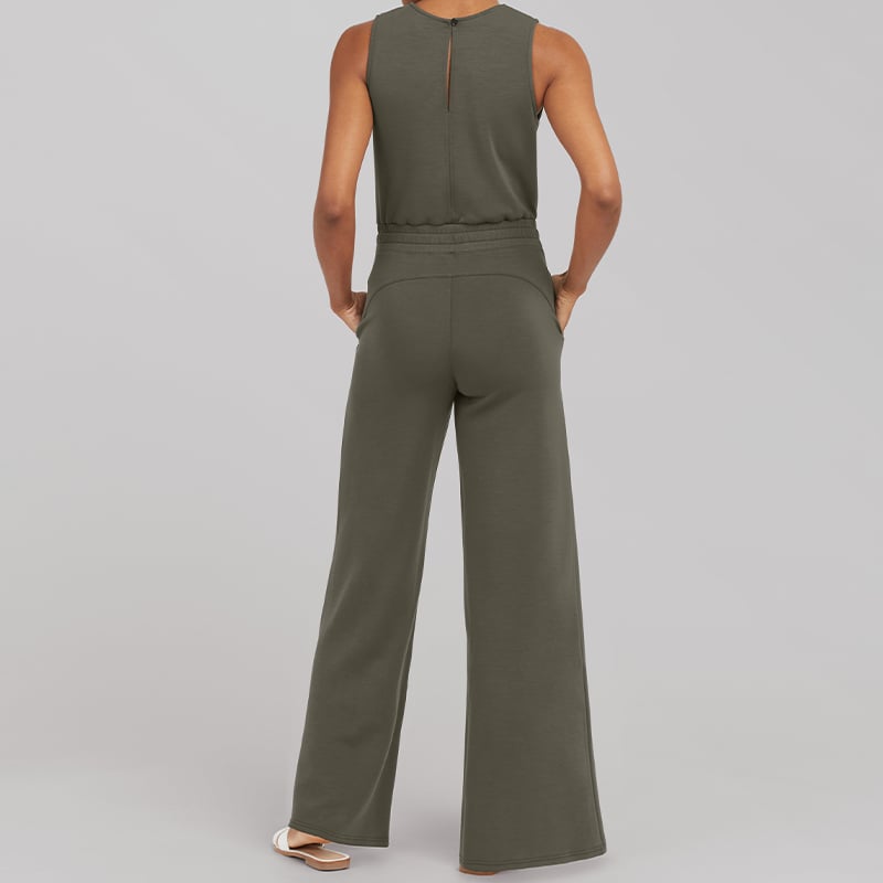 (Almost Sold Out) 2023 NEW Air Essentials Jumpsuit