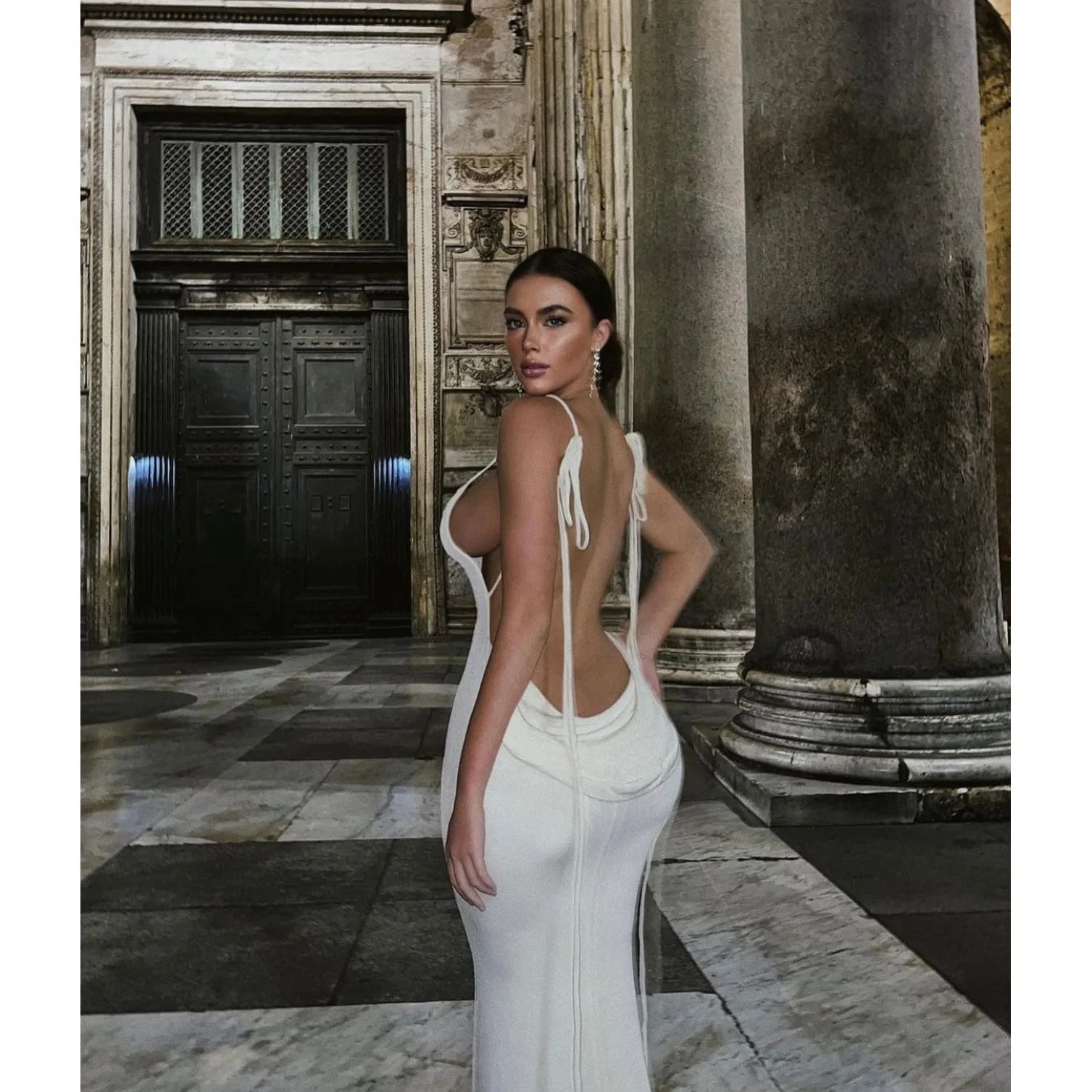 Elizabethxx Backless Maxi Dress