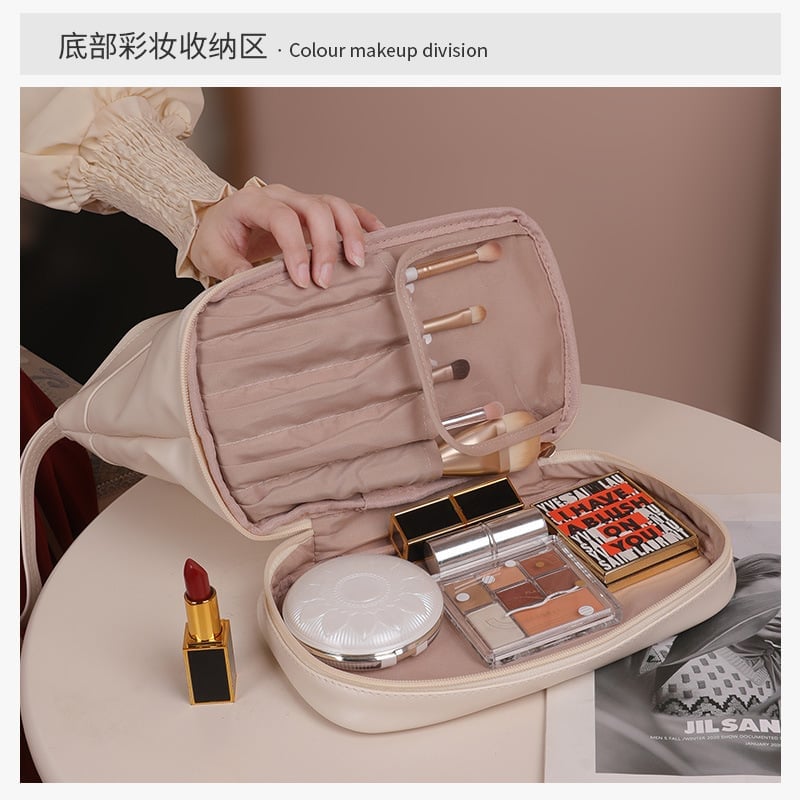 Large-capacity Travel Cosmetic Bag - Clearance Sale 49% off