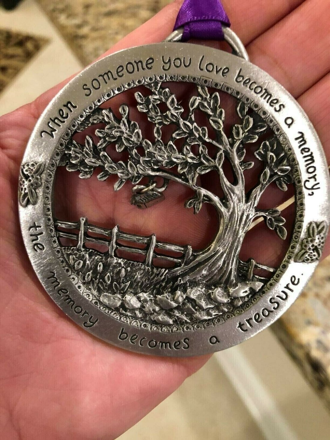 Last Day Promotion- SAVE 49% - When Someone You Love Becomes a Memory Life Tree Memorial Ornament