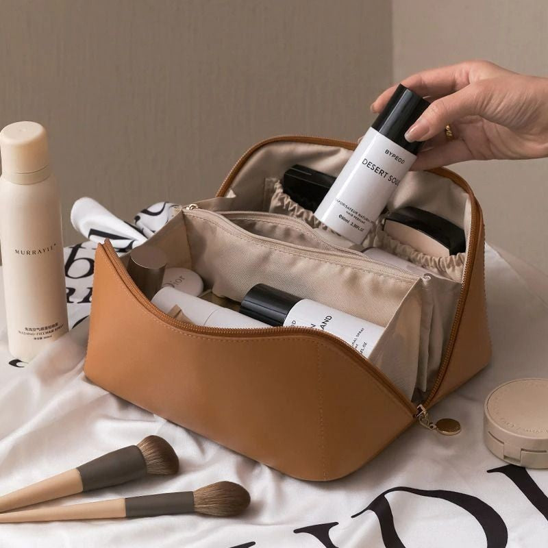 SALY EXPANDABLE LEATHER TRAVEL MAKEUP BAG