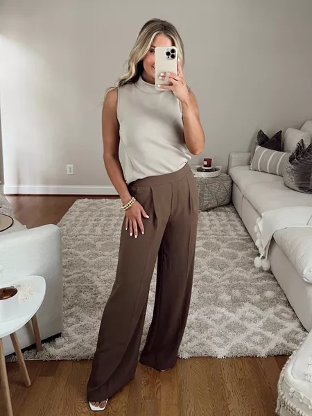 Crepe Pleated Trouser