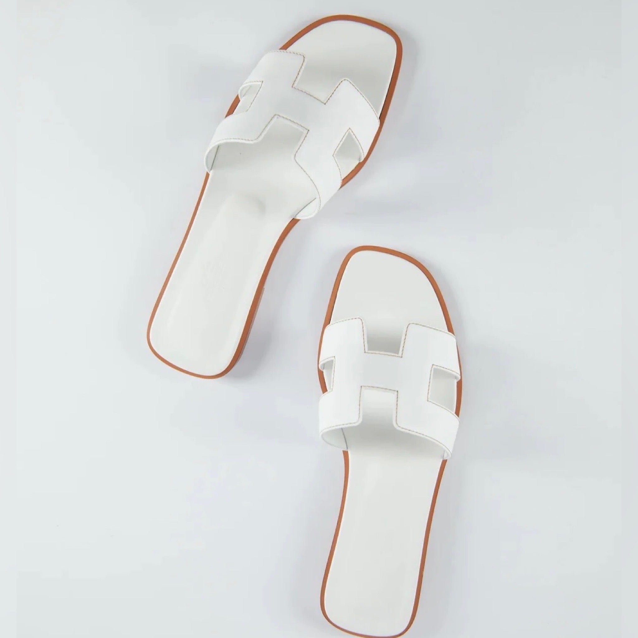 Cherlies H Luxury Flat Sandal