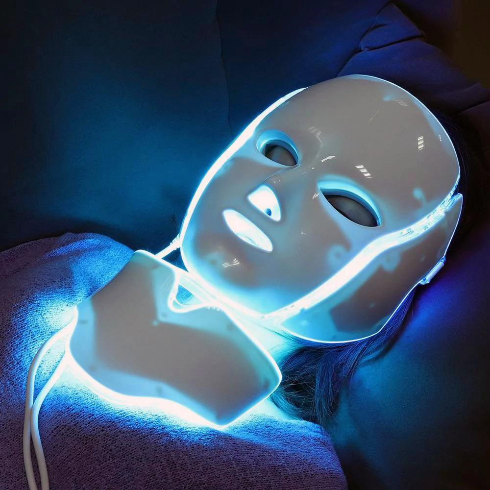 LED LIGHT THERAPY MASK FACIAL & NECK