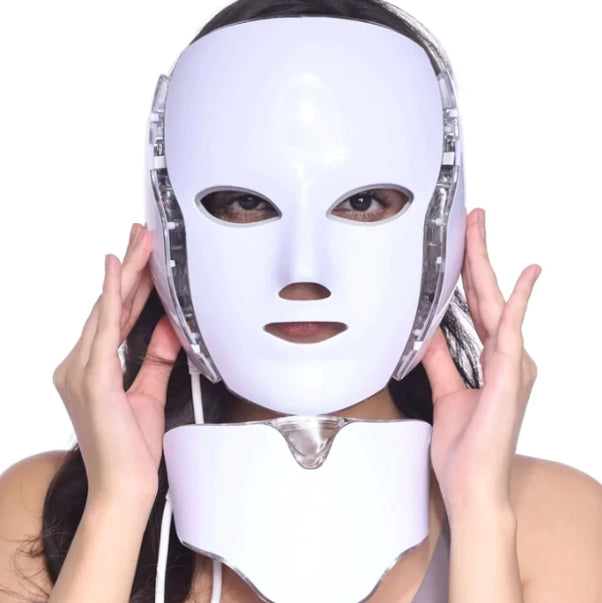 LED LIGHT THERAPY MASK FACIAL & NECK