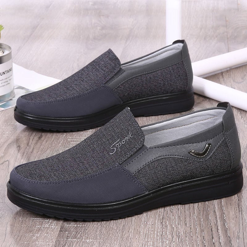 MEN'S EXTENDED WIDTH FOOT AND HEEL COMFORTABLE INSOLE NON-SLIP SNEAKERS