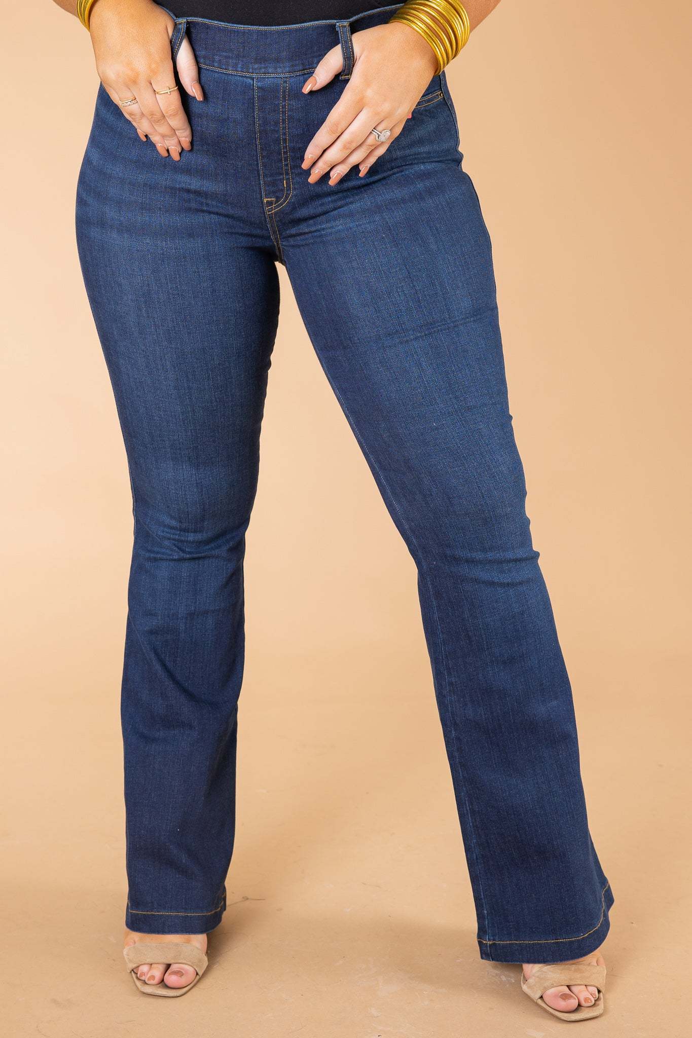 No-Button Loose Flare Jeans