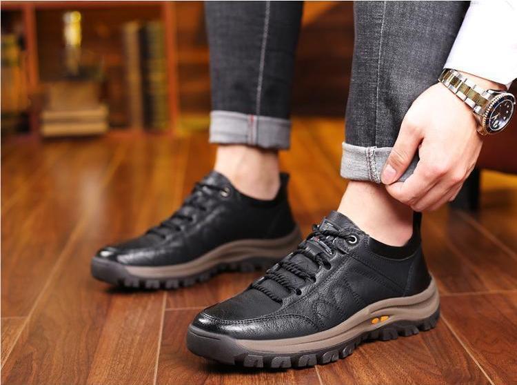 ON THIS WEEK SALE 70% OFF - Men's Casual Hand Stitching Leather Arch Support Shoes