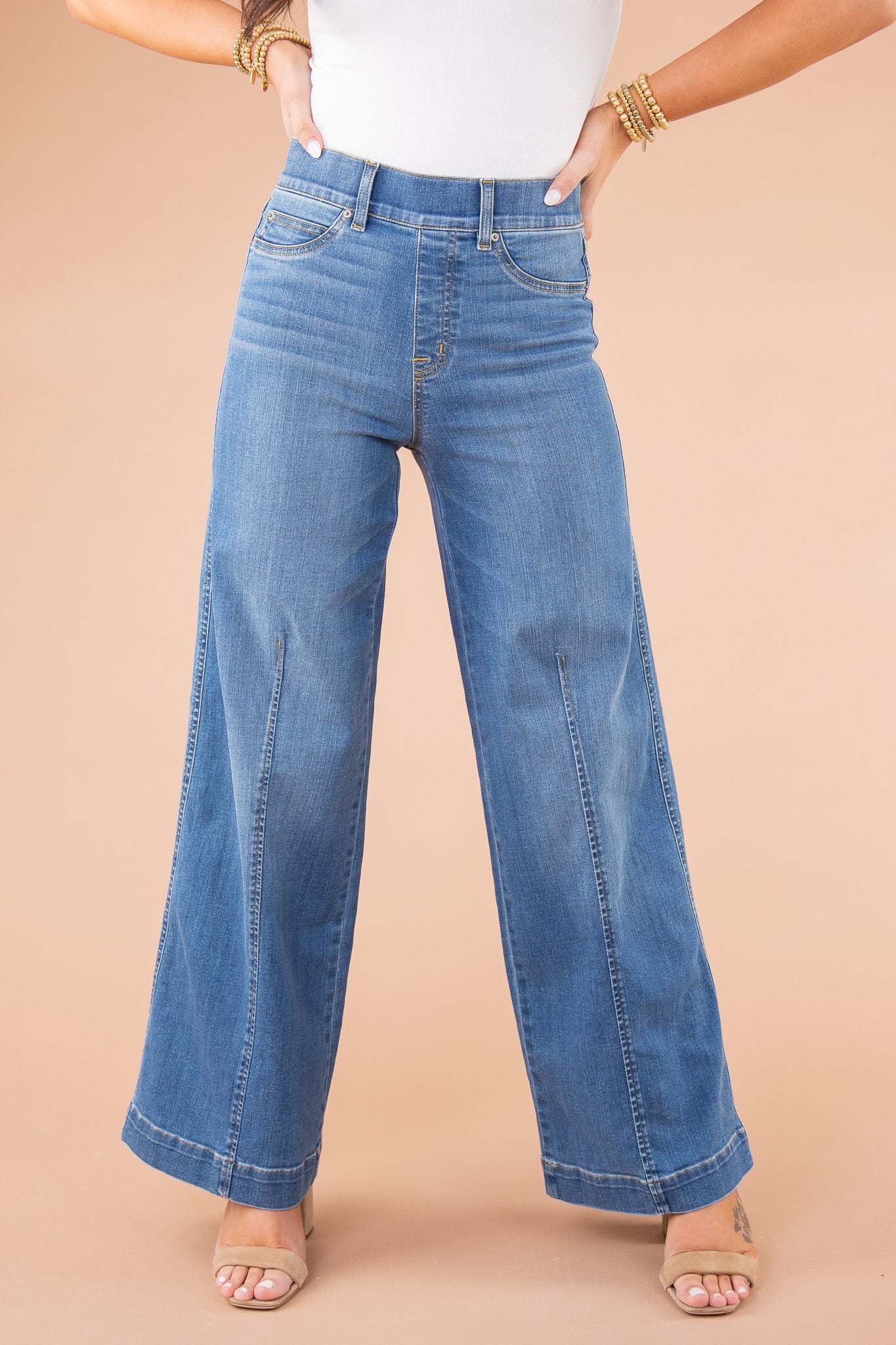 Seamed Front Wide Leg Jeans