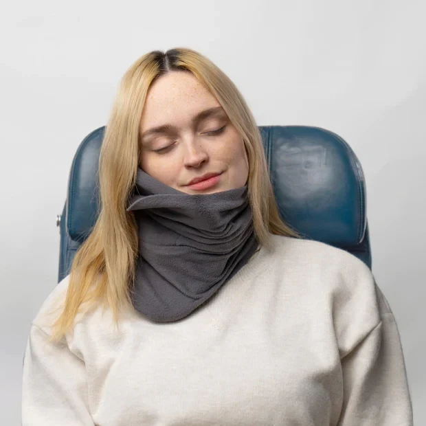 TRAVEL PILLOWS - Stay Relaxed and Rested on Long Trips