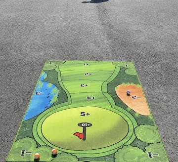 GolfRoyale Golf Game Set