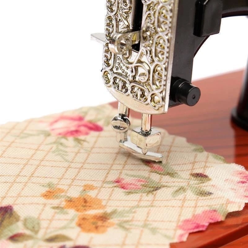 Mother's Day Sale 49% OFF - Wood Mini Sewing Machine Music Box