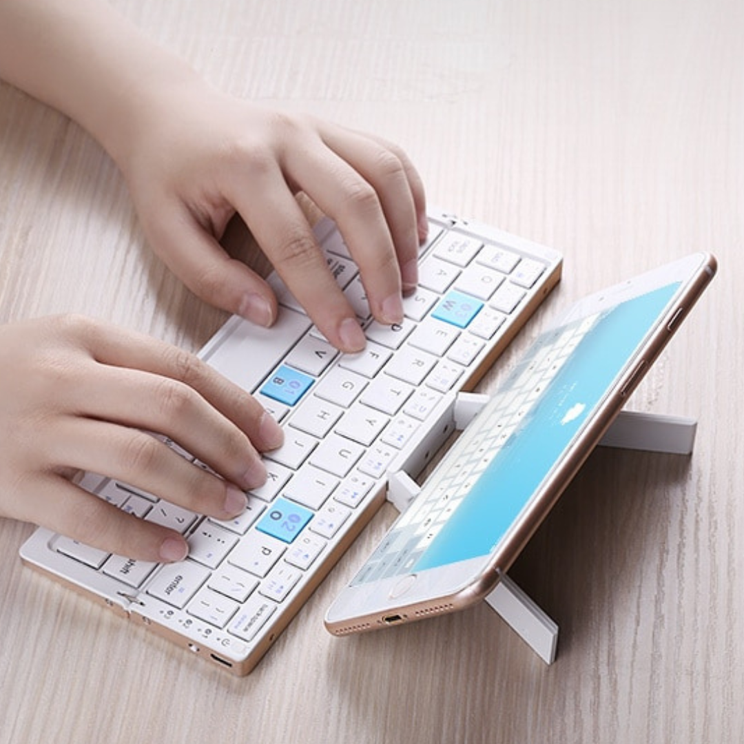 Pocket Board (BOW) – The Most Versatile Mini Bluetooth Folding Wireless Keyboard