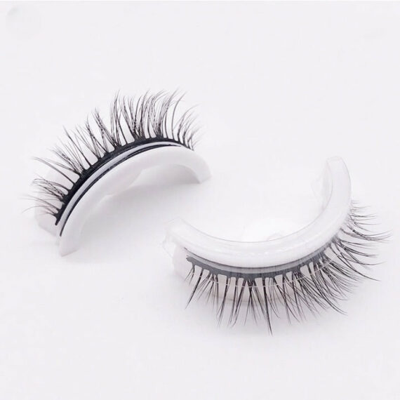 Reusable Self Adhesive Eyelashes - Application In 3 Seconds