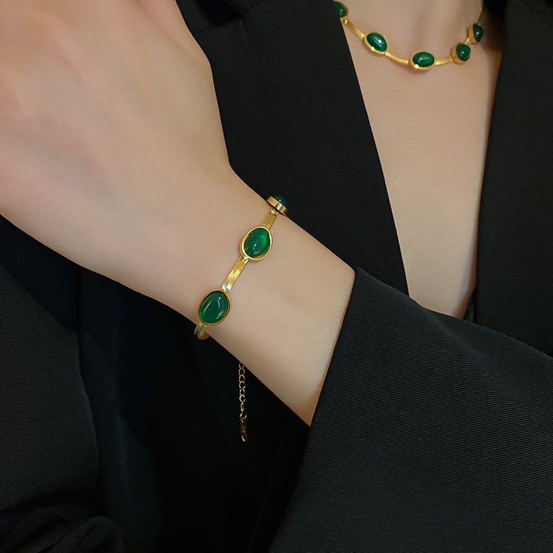 Emerald Necklace Earrings Bracelet