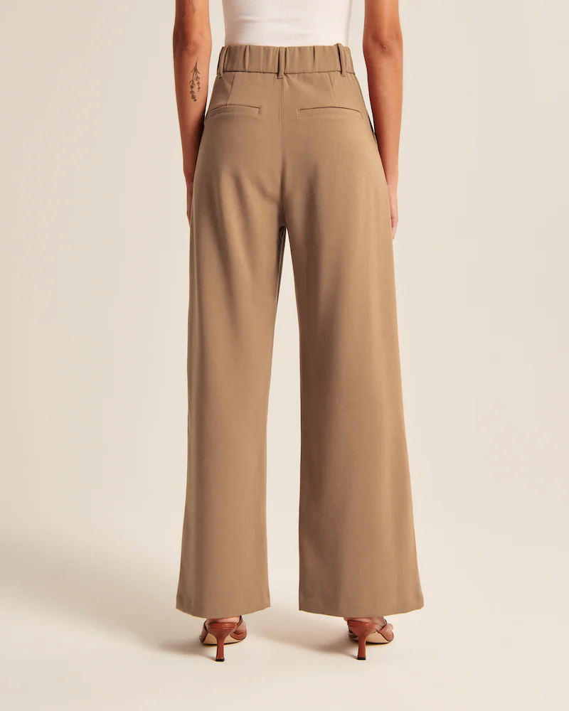 Daisy Grace Wide-Leg Tailored Pants