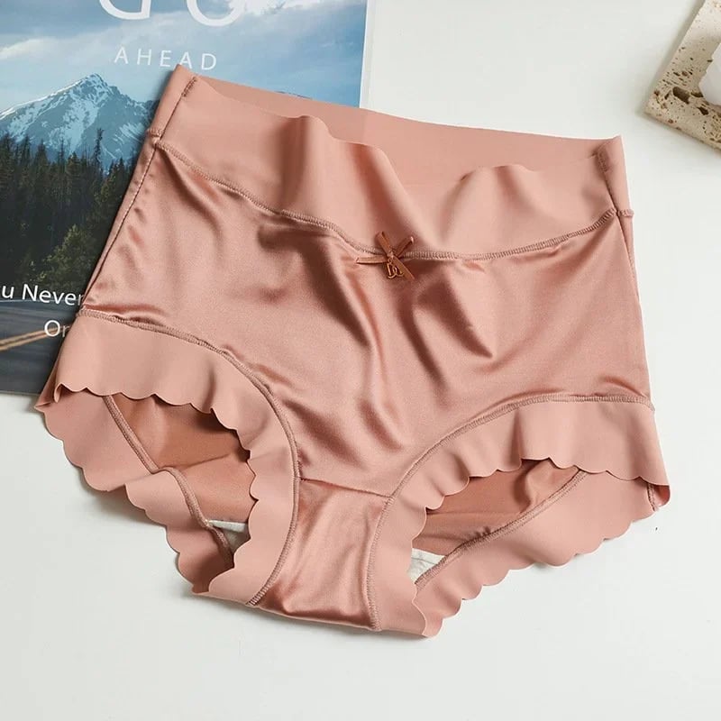 2023 Summer Hot Sale 70% OFF - Antibacterial Hygroscopic Odourless Silk Gynecological Panties