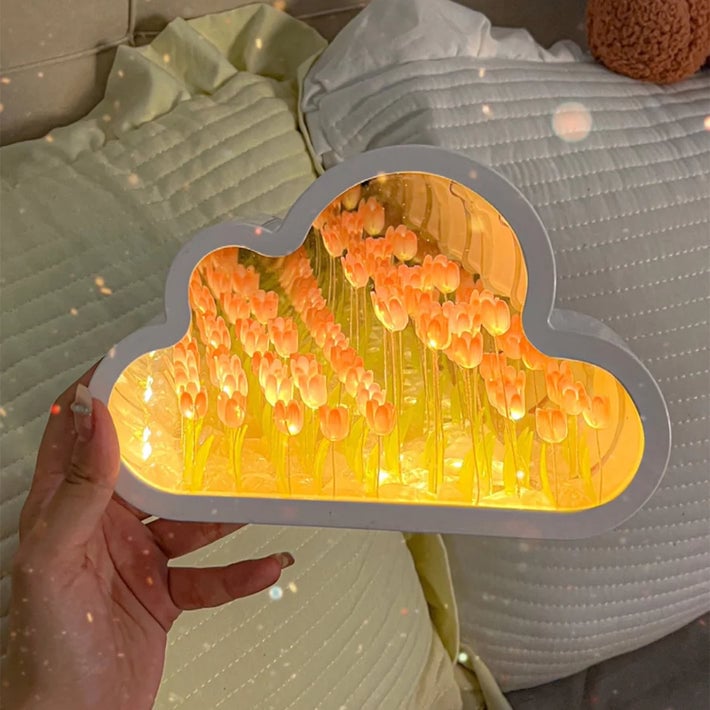 Last Day 49% OFF - Forever Cloud Mirror Tulips