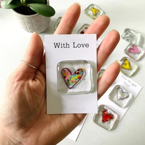 Last day 70% OFF-Fused Glass Heart Pocket Token