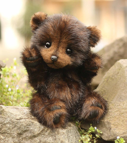 (LIMITED EDITION)  Artisanal Masterpieces: Handmade Plush Baby Bears