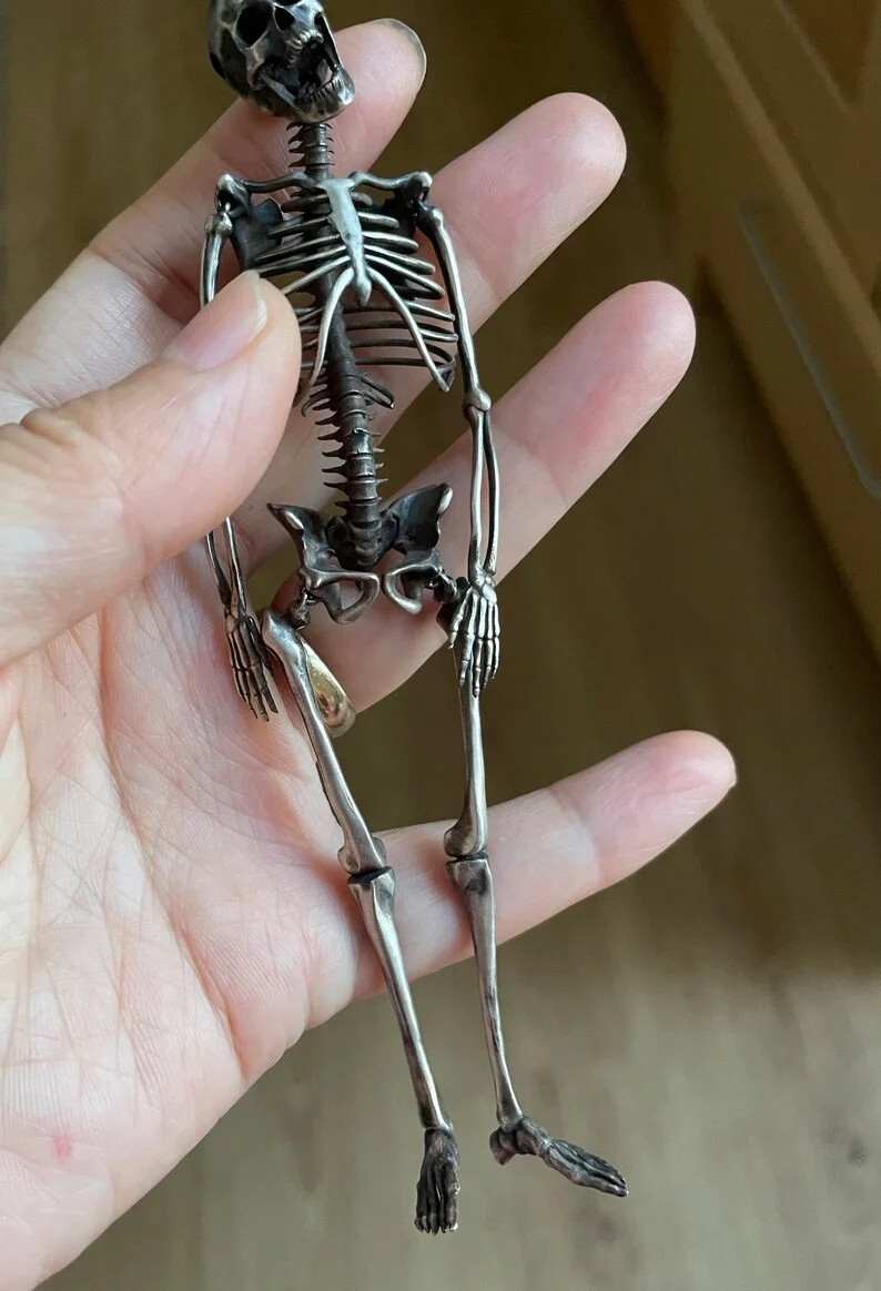 Handmade Full Body Skeleton Pendant - BEST HALLOWEEN GIFT