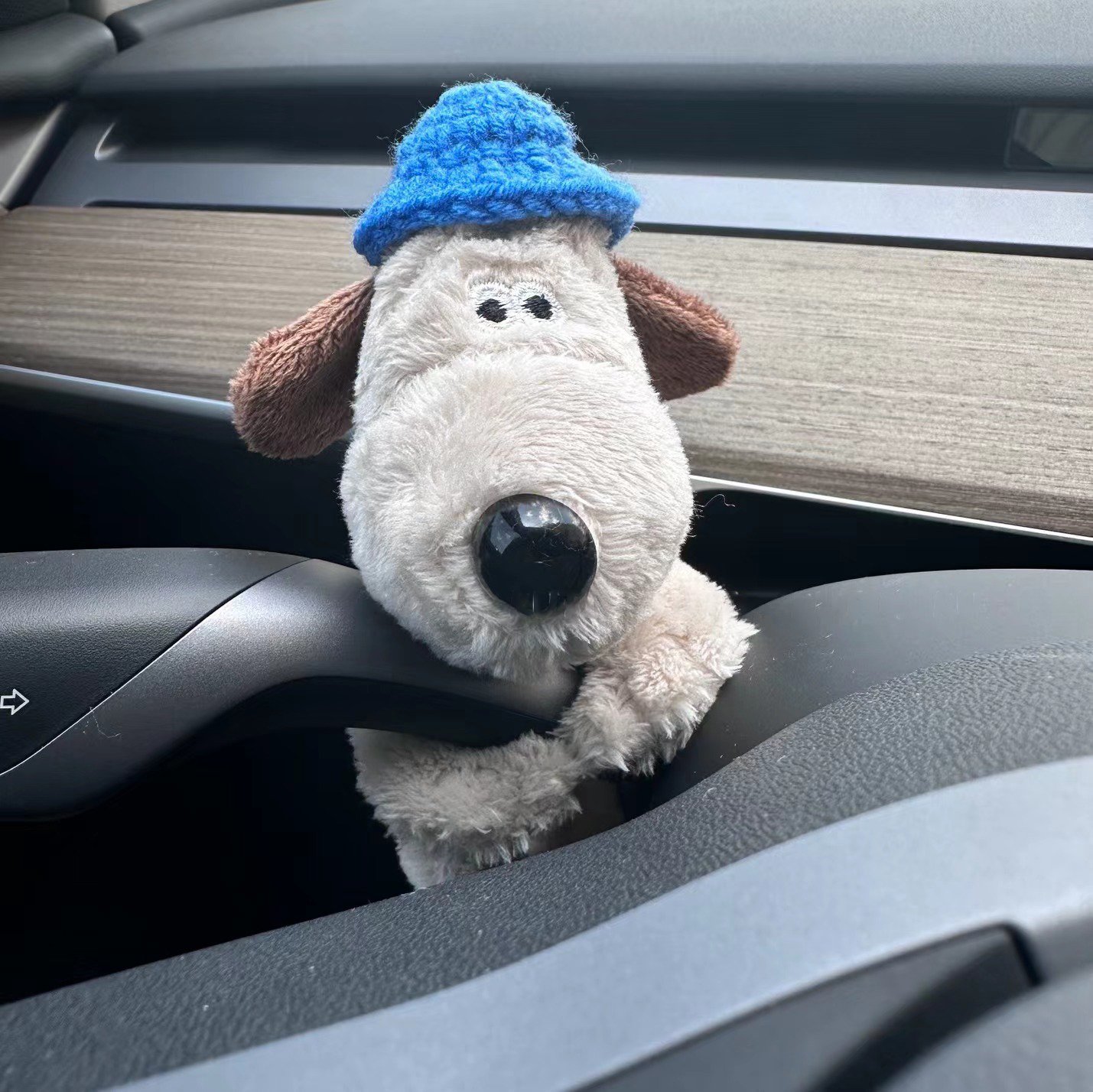 HOT SALE 50% OFF - Car Decoration Dog