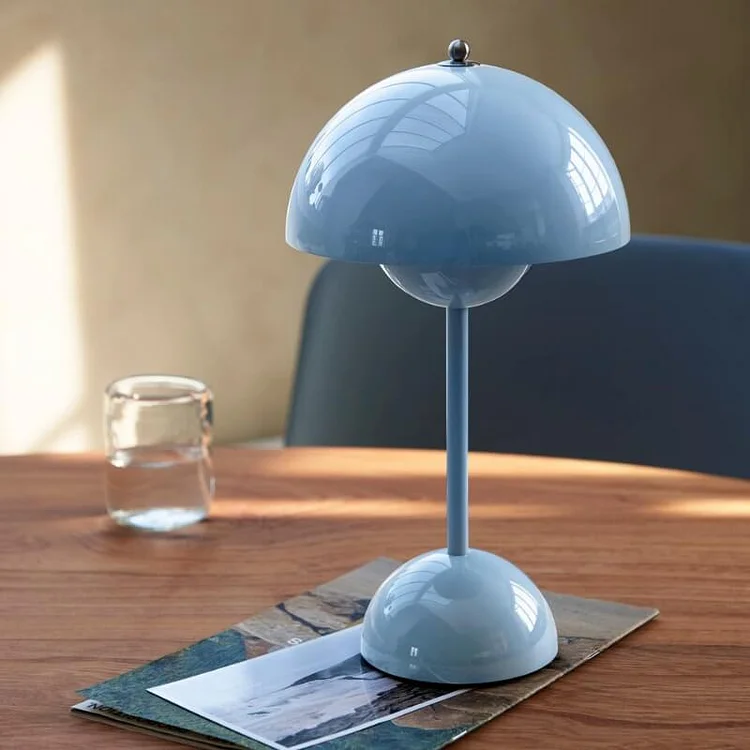 LED Bud Cordless Table Lamp